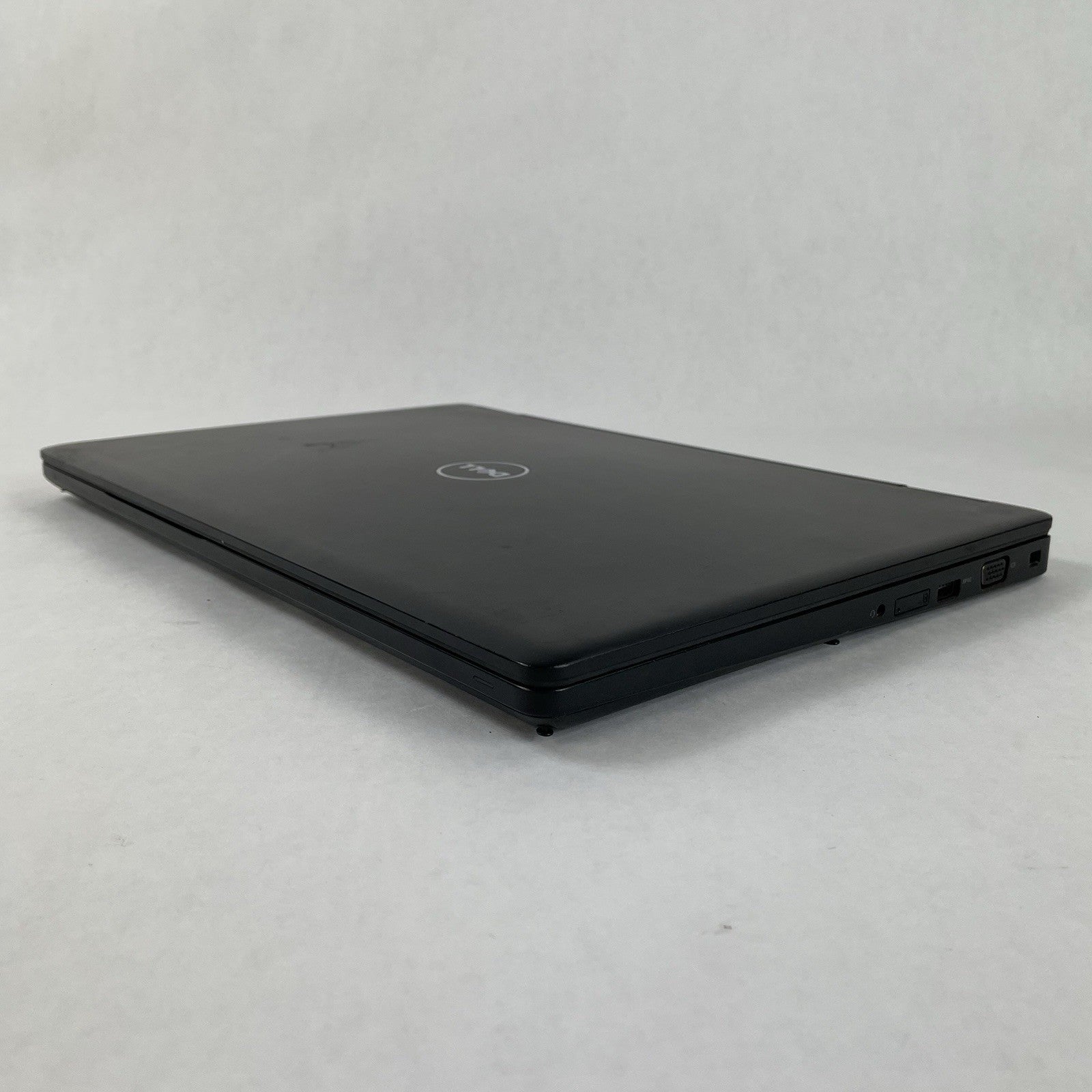 Dell Latitude 5580 15.6" i5-7300U 2.6 GHz 8 GB RAM No SSD/OS/AC - Bad Back Edge14