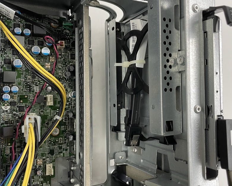Lenovo ThinkCentre M720s SFF i5-8500 3.00 GHz 8 GB RAM No HDD/OS