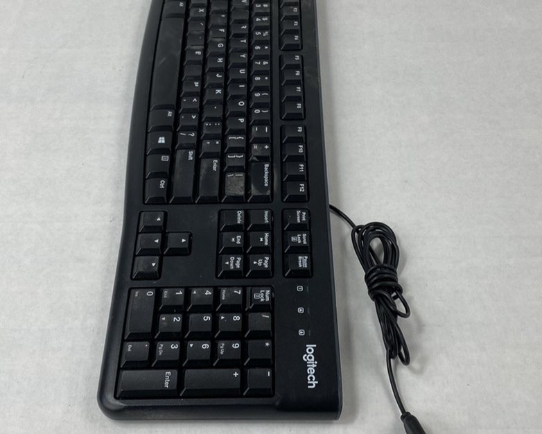 Lot of 7 Logitech K120 YU0036 USB Wired Keyboard Tested