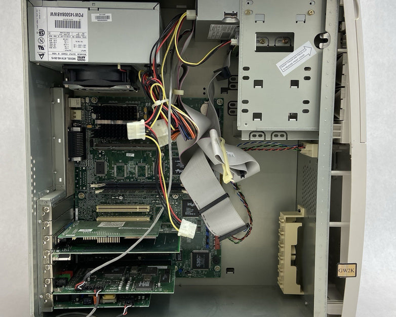 Gateway 2000 LP Mini-Tower Intel Pentium MMX 199MHz 32MB RAM No HDD No OS
