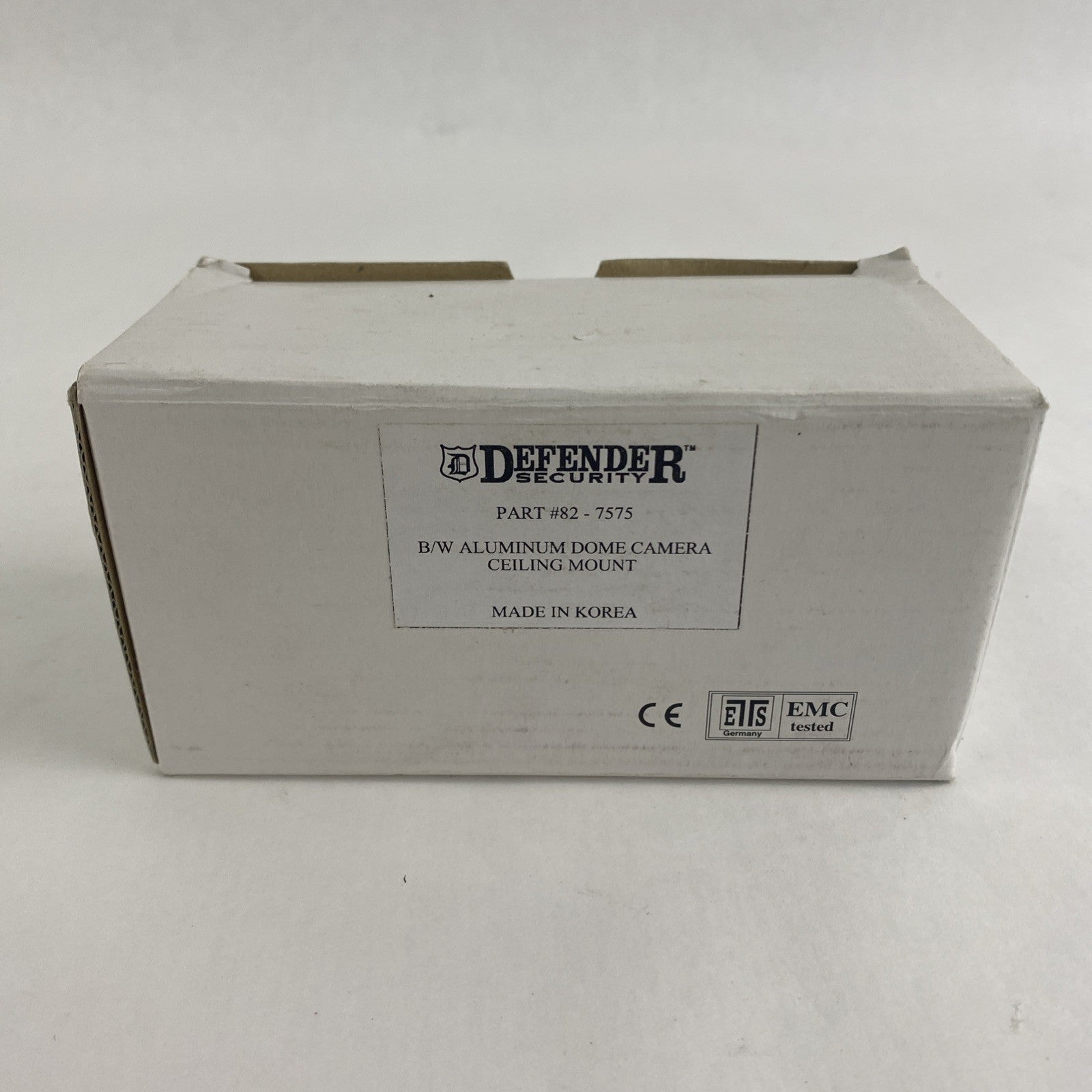 Defender 82-7575 B/W Aluminum Pinhole Dome Camera Ceiling Mount Untested1