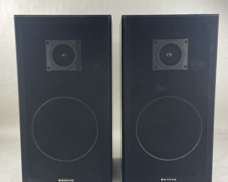 Sanyo SS-340 26" Home Audio Floor Standing Walnut Speaker Pair 8 Ohm