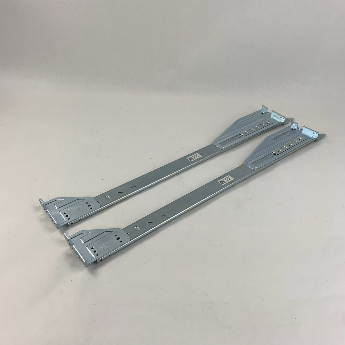 Dell M997J Left and Right Sliding Server Rails 1