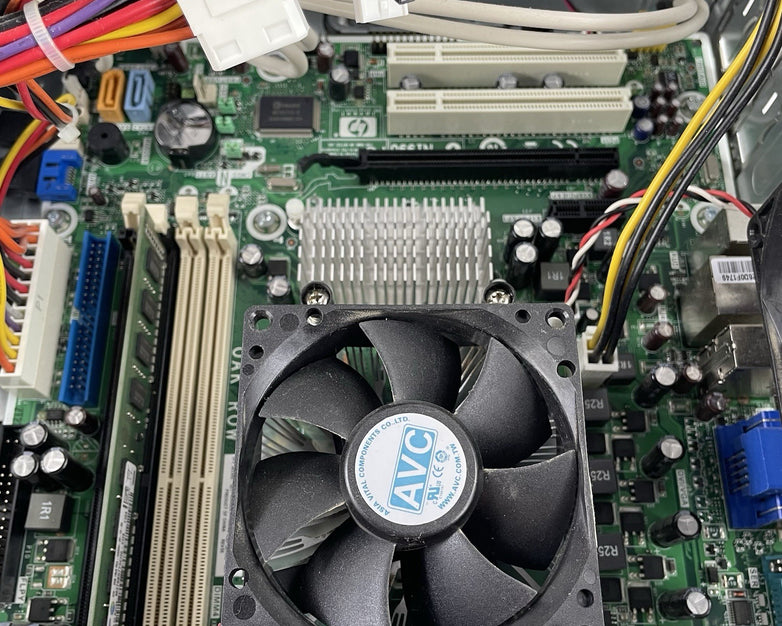 HP Pro 3005 MT AMD Athlon 2 X2 250 3.00 GHz 2 GB RAM No HDD/OS