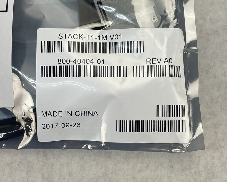 Cisco STACK-T1-1M Stacking Cable 1M / 800-40404-01