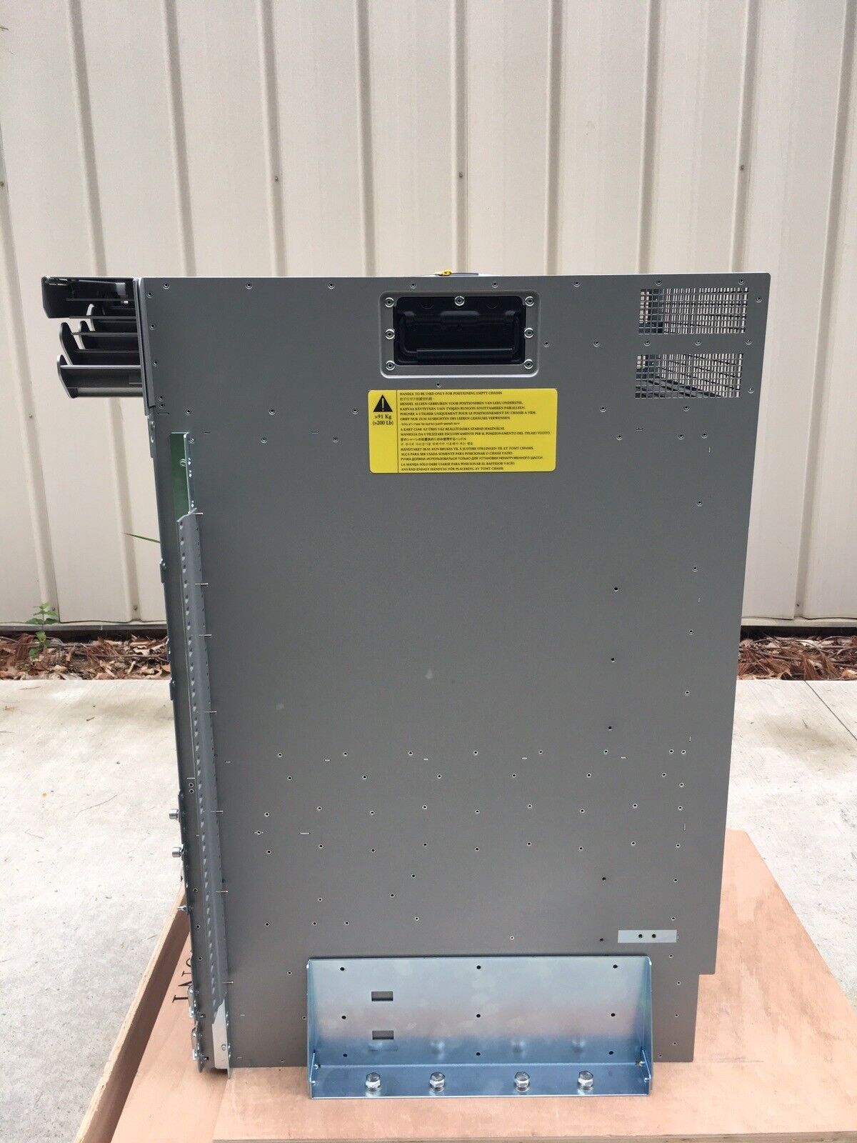 Cisco ASR-9010 Router Chassis W/ Fan Blades No Power Supply Hard Drives Removed