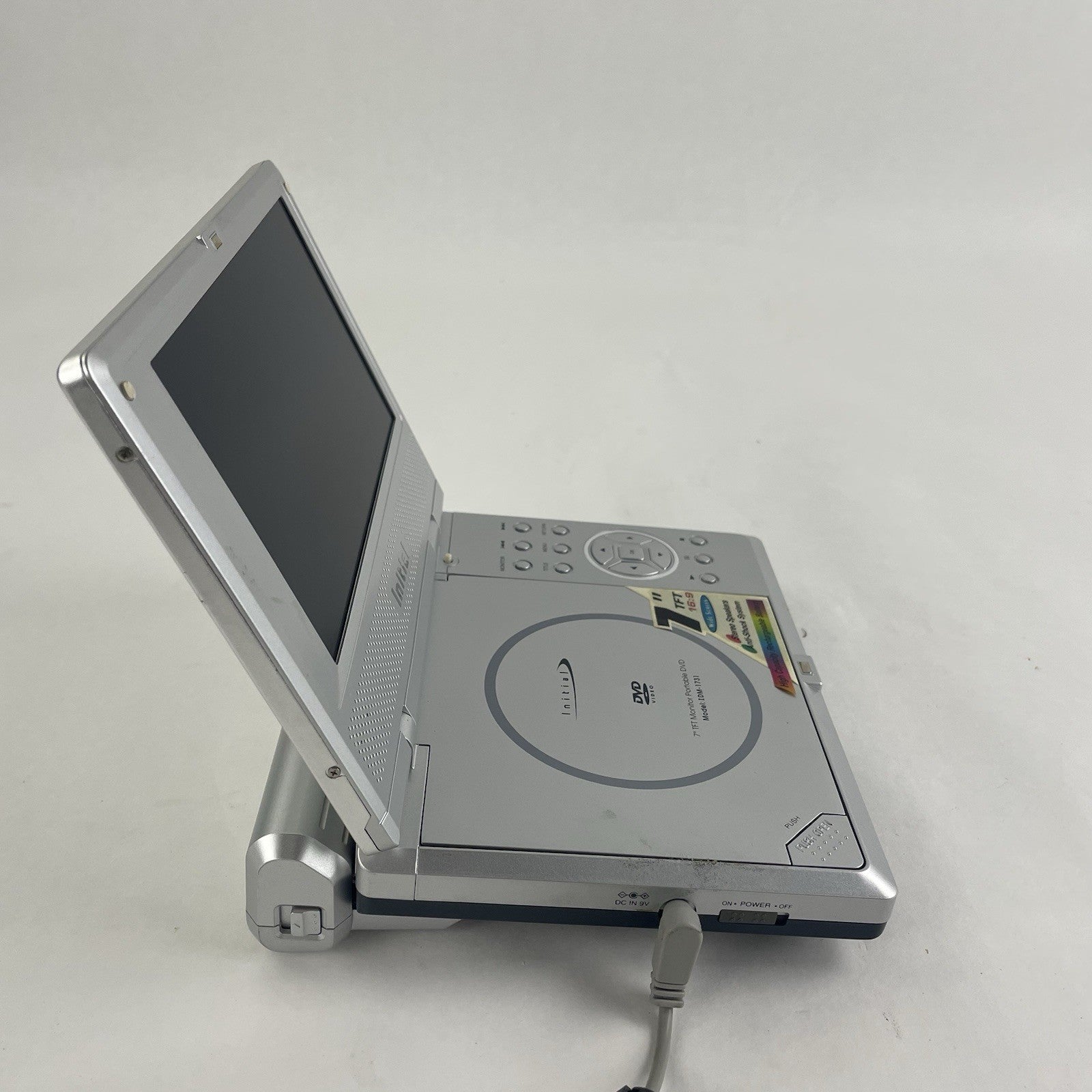 Initial IDM-1731 Portable DVD Player (7") Tested with AC Adapter5