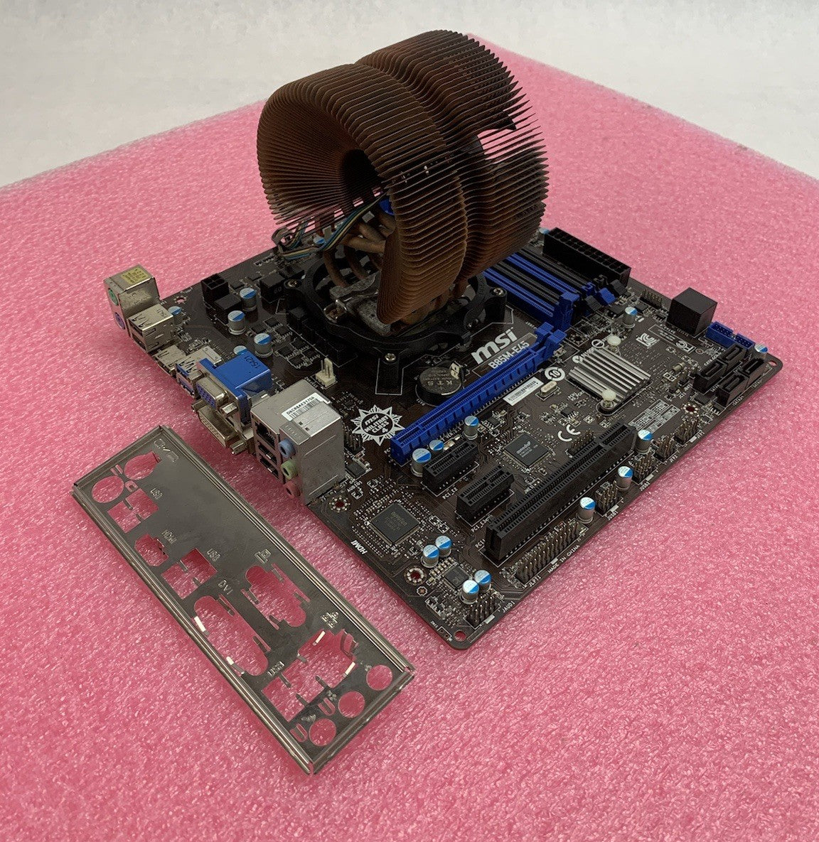 MSI B85M-E45 MS-7818 Motherboard Intel Core i5-4570s 2.9GHz No RAM w/ Shield