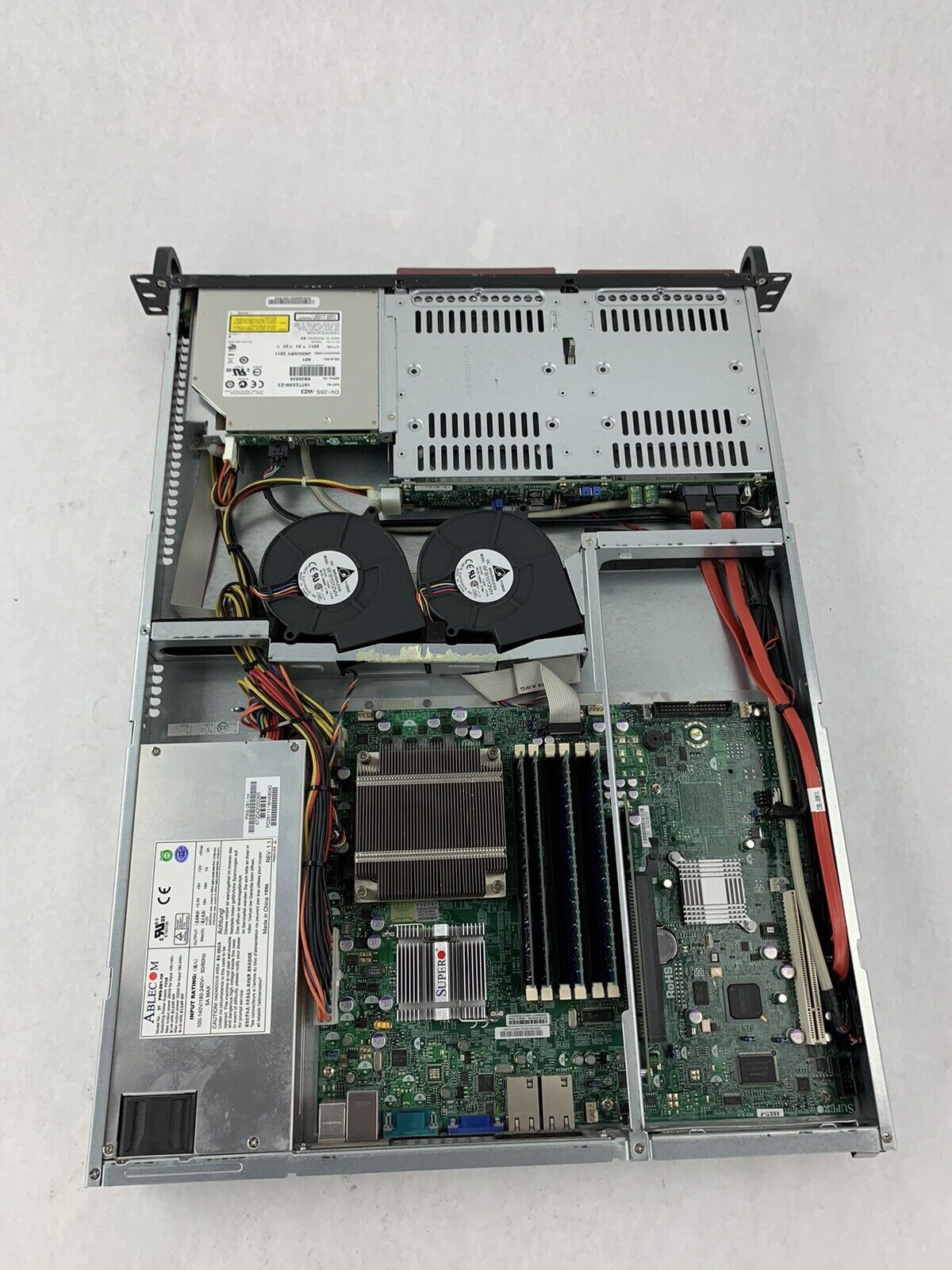 SuperMicro X8STI Server 1x Xeon L5630 2.13 GHz 16 GB ram NO OS NO HDD
