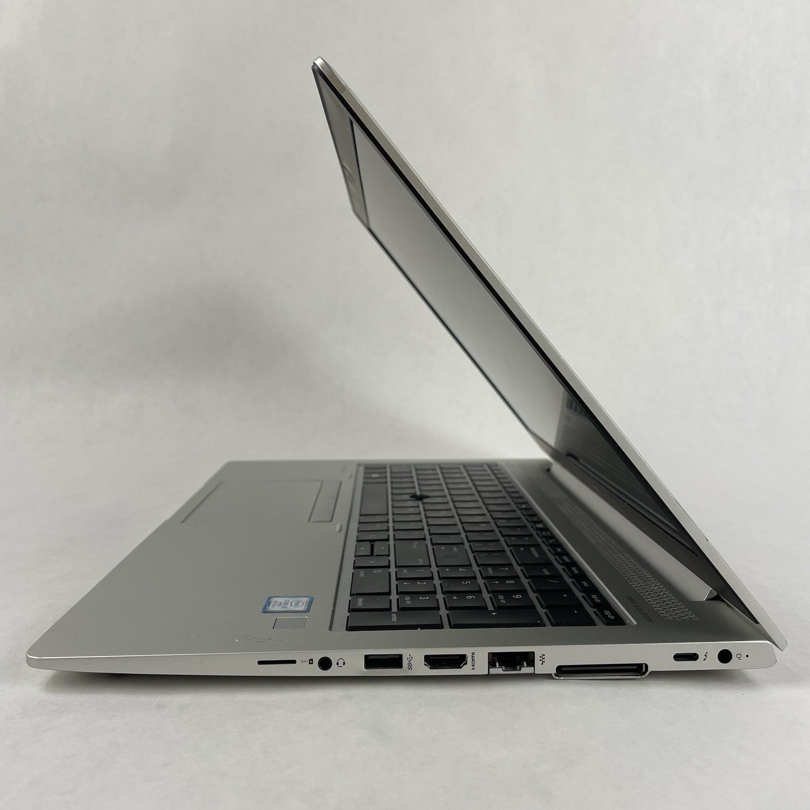 HP EliteBook 850 G6 15.6" i5-8365U 1.60 GHz 8 GB RAM No SSD/OS/AC/Batt - Corner5