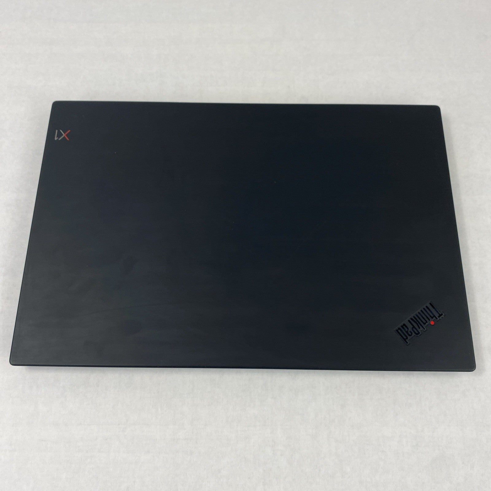 Lenovo ThinkPad X1 Carbon 6th Gen i5-8350U 1.70 GHz 8 GB RAM 14.0" No HDD No OS