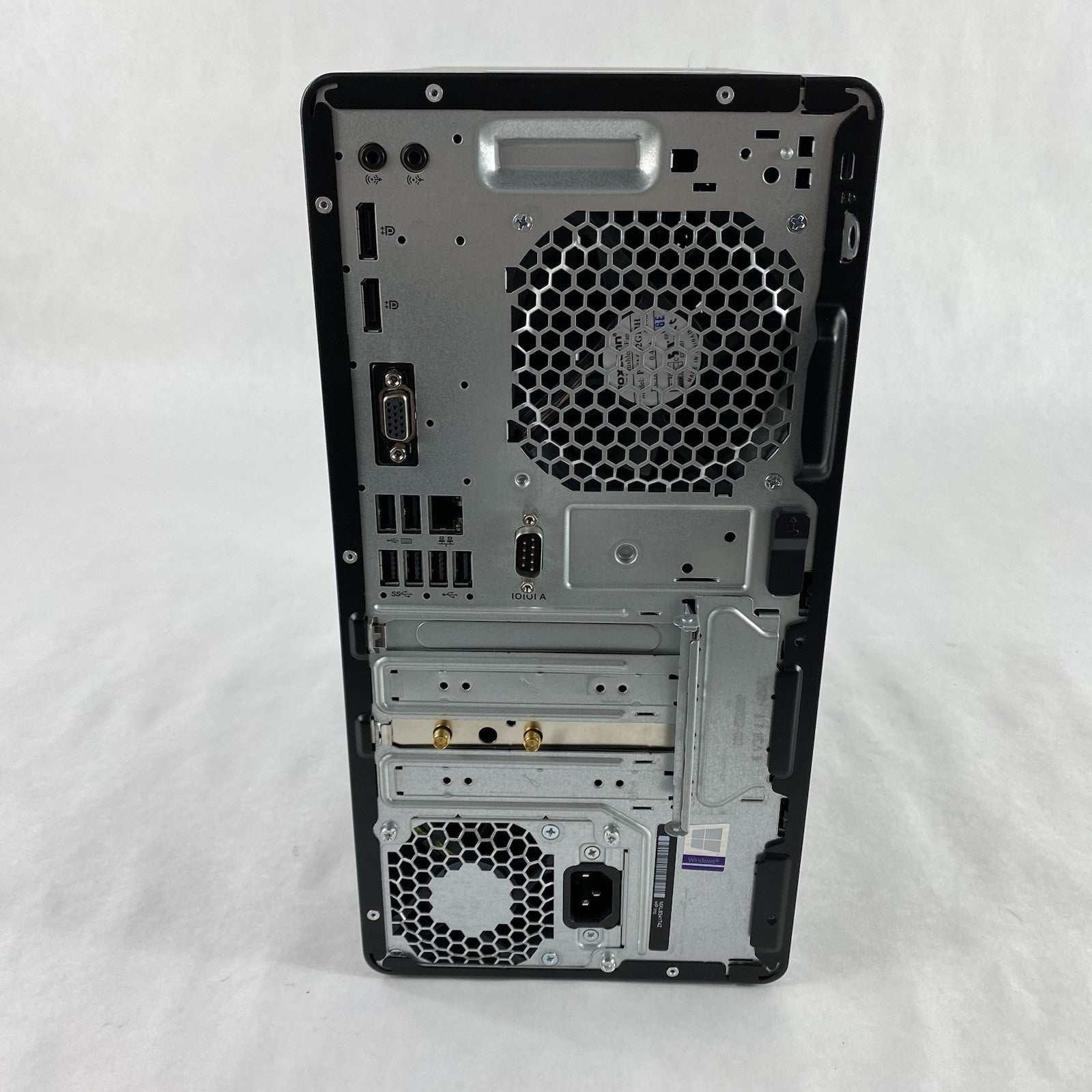 HP ProDesk 600 G3 MT Intel Core i3-7100 3.9GHz 1x8GB RAM No HDD No OS4