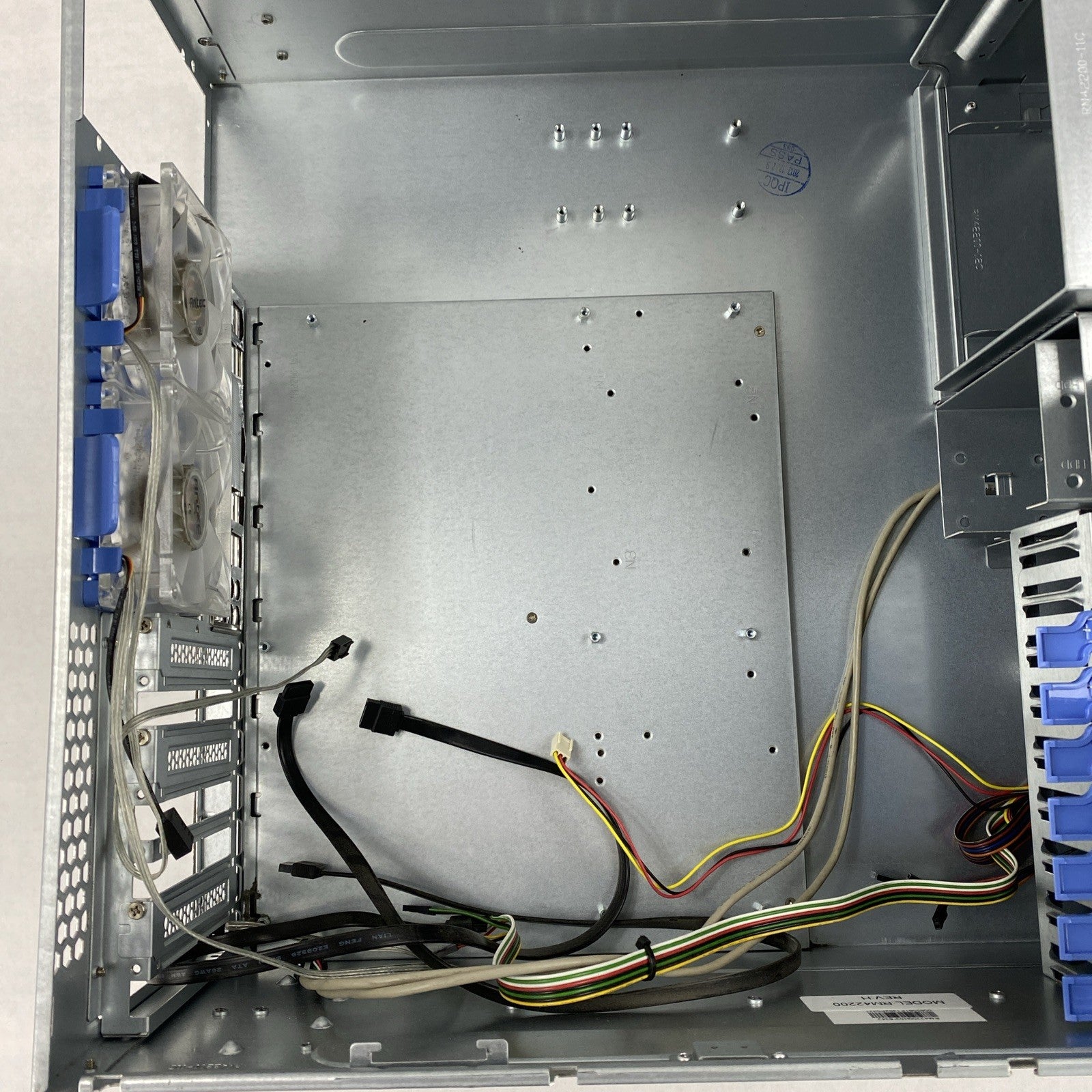 RM42200 4U Advanced Industrial Server Chassis