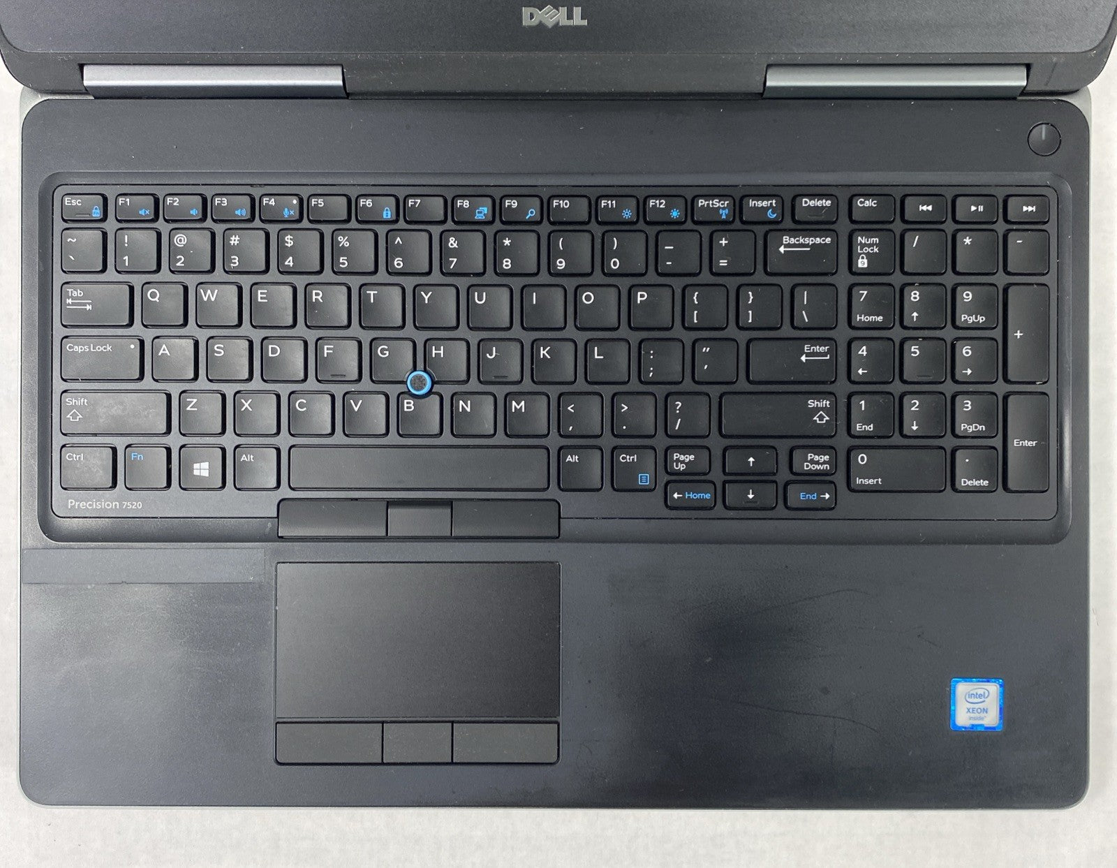Dell Precision 7520 Intel Xeon E3-1505M v6 3.00 GHz 8 GB RAM 15.6" No HDD No OS