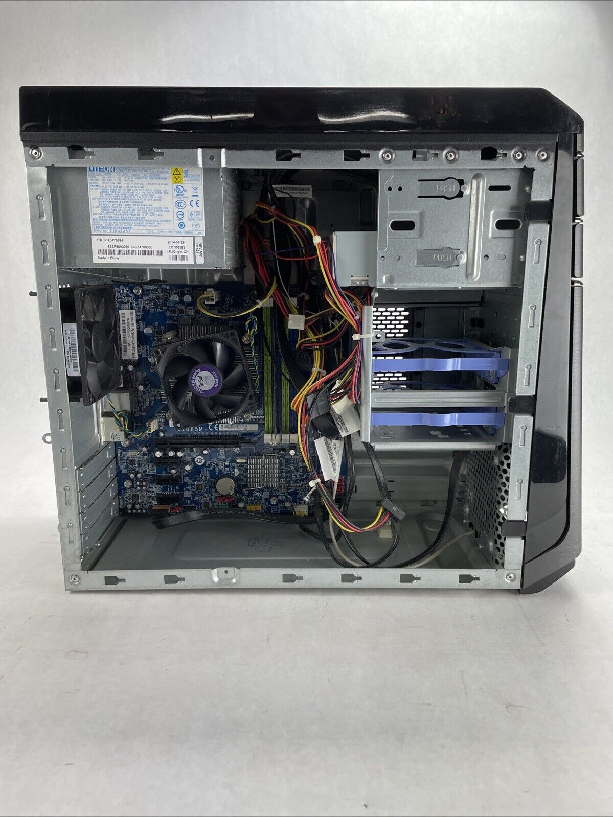Lenovo K450e MT Intel Core i5-4460 3.2GHz 8GB RAM No HDD No OS