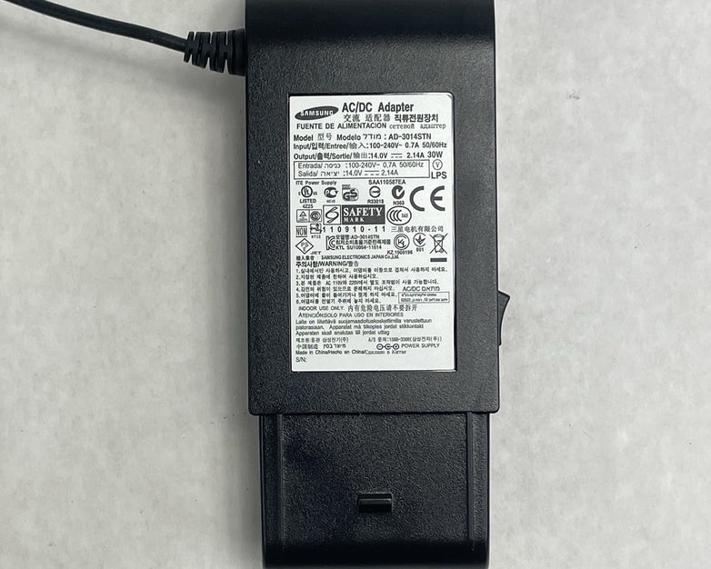 Samsung AD-3014STN  30W AC Adapter 14.0V 2.14A