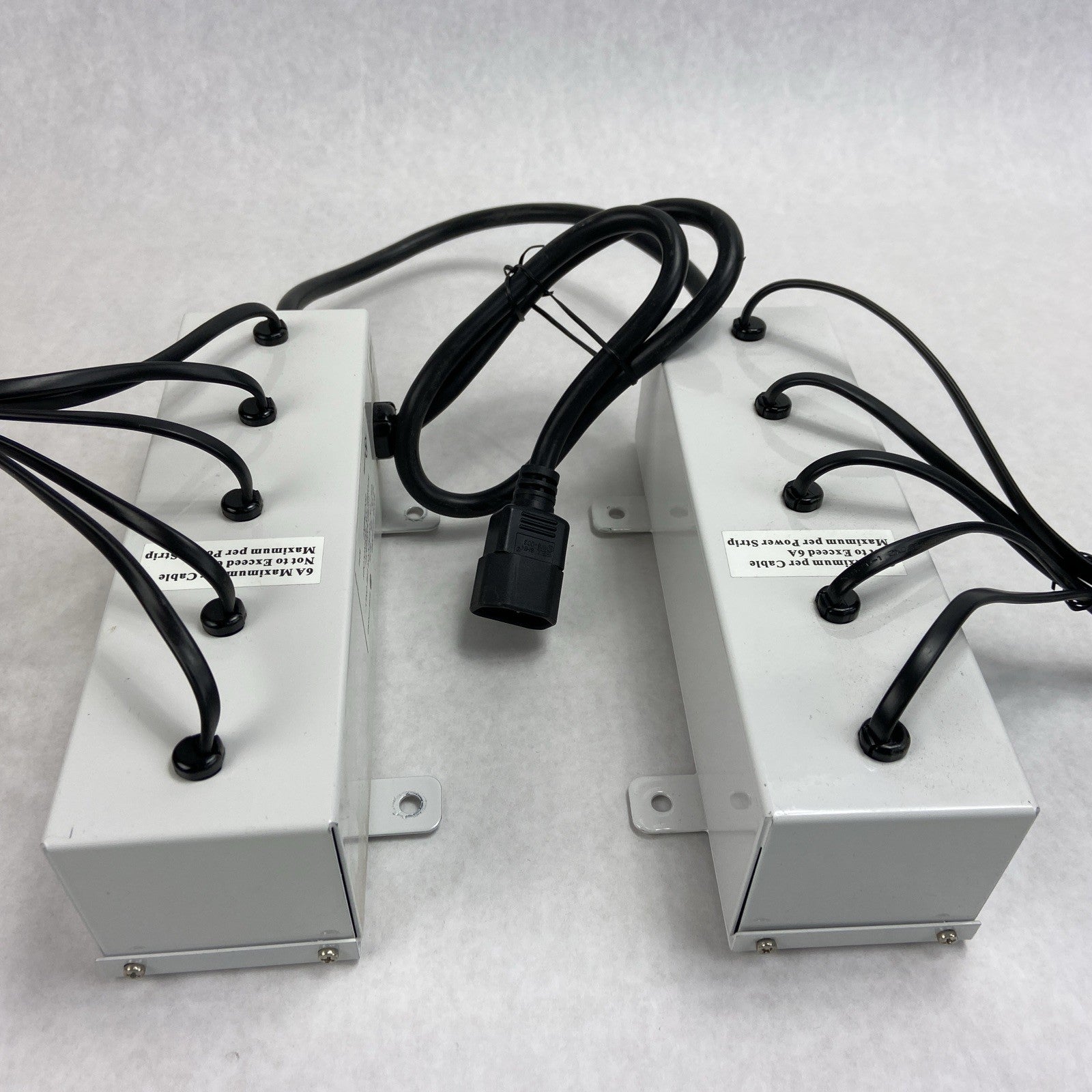 Bretford C7/Figure 8 - 8 Port SPLIT Charging Strip - Model 018-0268