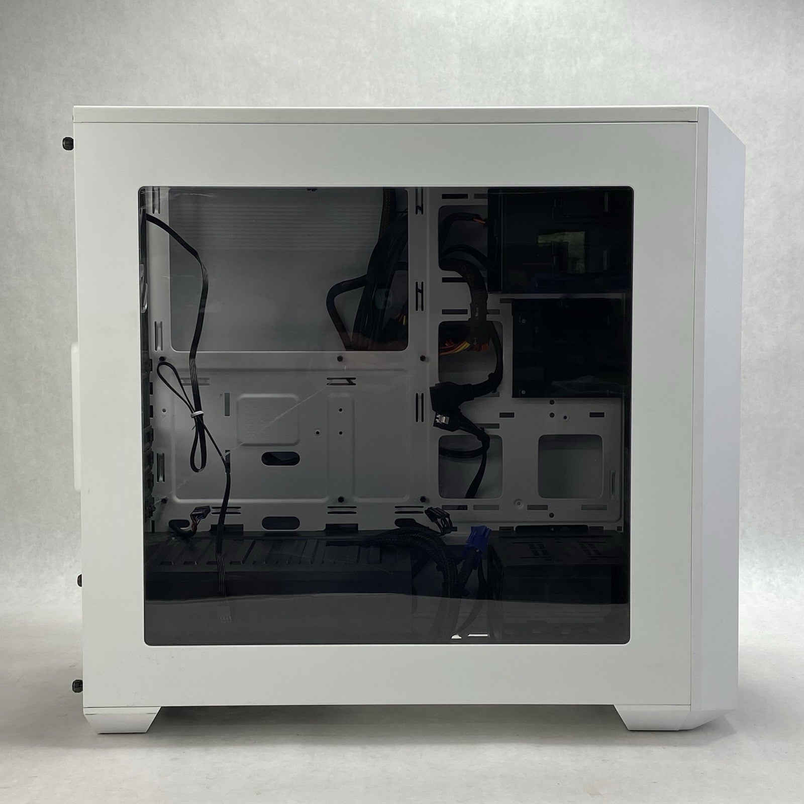 Cyberpower Series C Mid Tower Computer Case Antec ATA-800FB-B 800W PSU6
