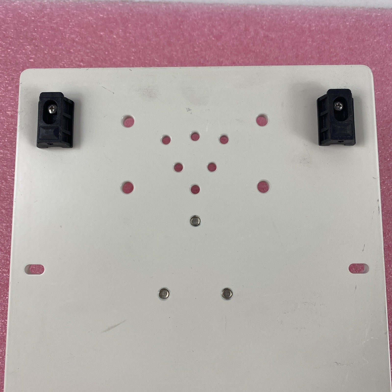 Unbranded Mounting Plate for Monitor for GCX WS-0001 & GCX LBL-0003-55B5