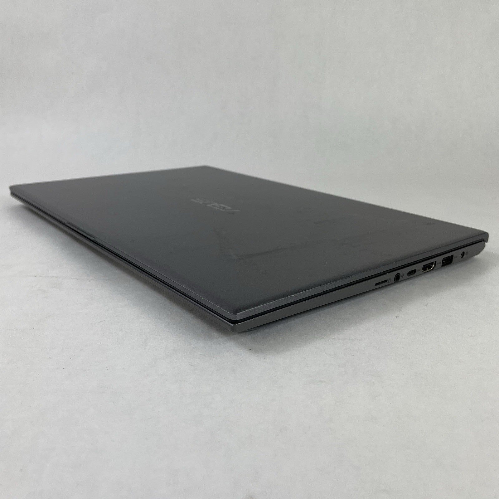 ASUS VivoBook F512F 15.6" i3-8145U 2.10 GHz 8 GB RAM No SSD No OS No AC8