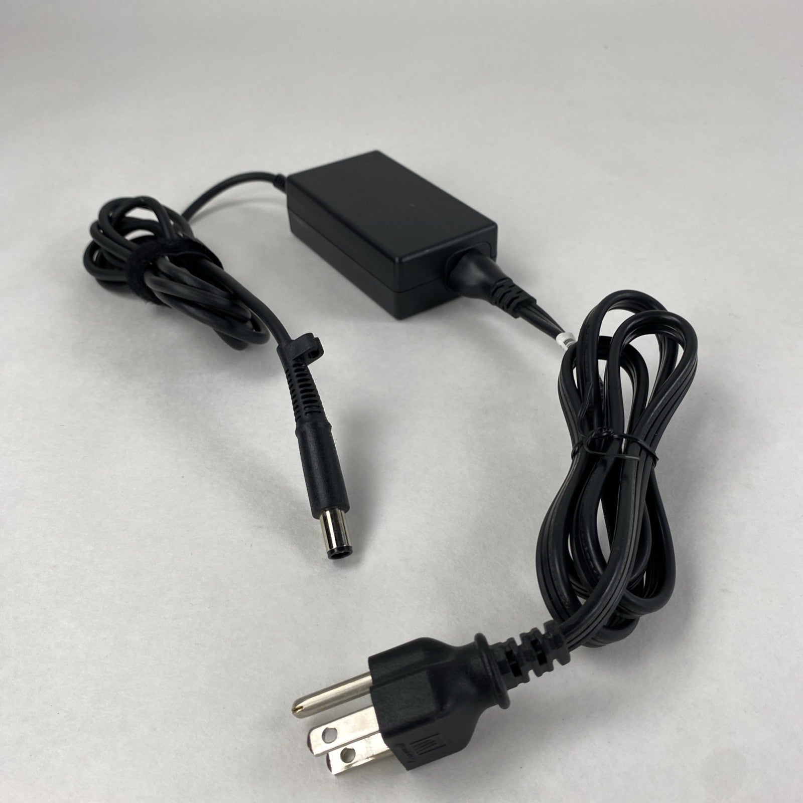 HP TPN-CA16 65W 19.5V 3.33A 7.4mm Laptop AC Adapter w/ Power Cord (Lot of 10)