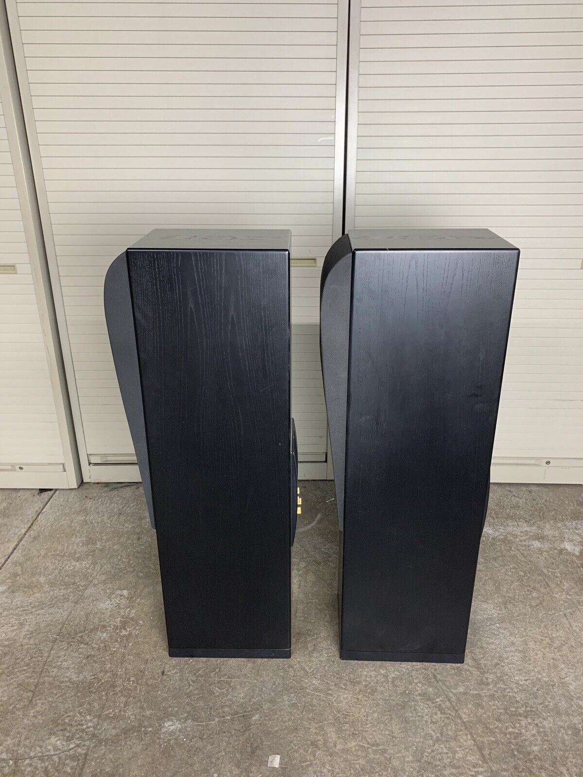 Pair of KEF Reference Two Muscle Fidelity Speakers SP3188 Tested