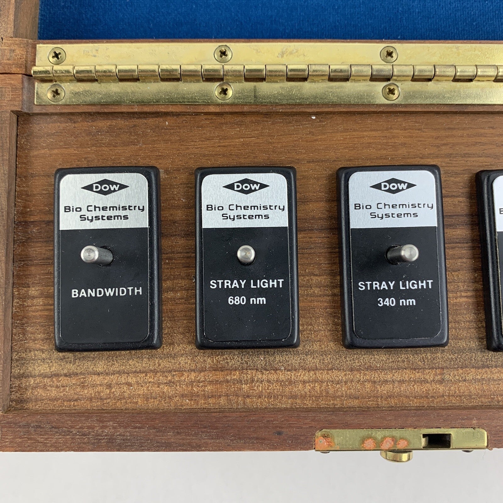 Dow Bio Chemistry Systems Spectrophotometer QC Kit Wooden Box