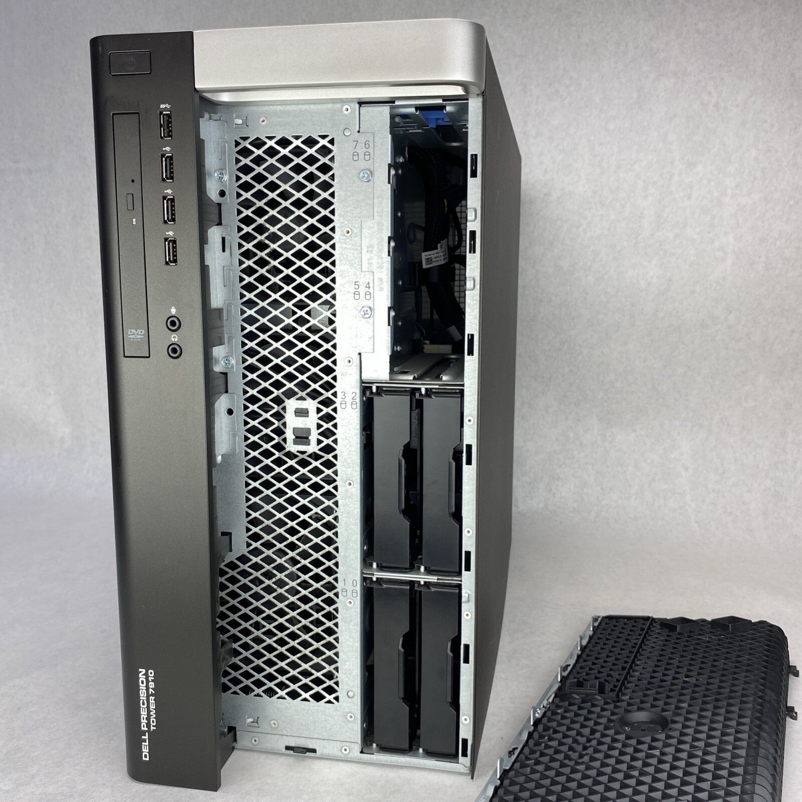 Dell Precision Tower 7910 Xeon 8 Core E5-2620v4 2.10GHz 32GB RAM P4000 No HDD OS