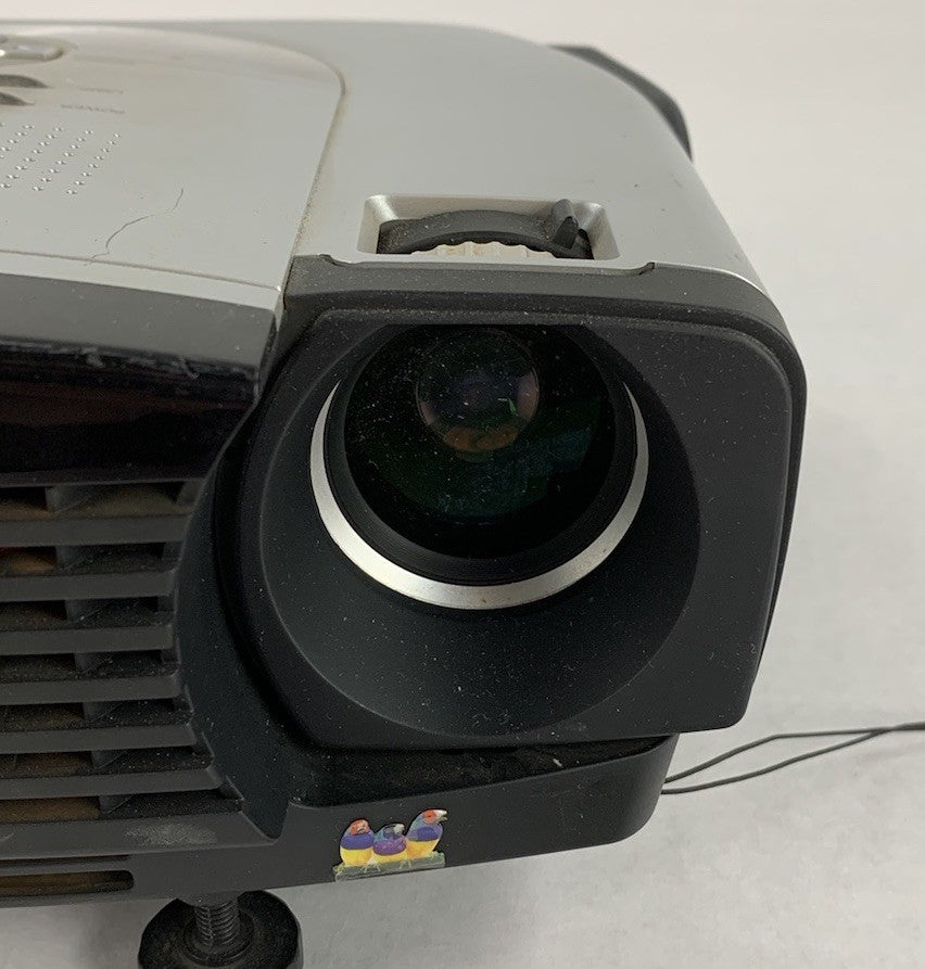 Viewsonic PJ402D VS10400 Projector - No Remote