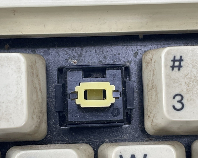 Zenith Data Systems Z-150 Keyboard Yellow Switches