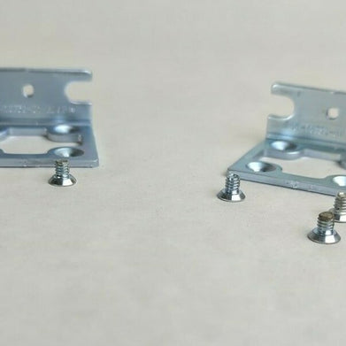 Lot of 2 Cisco 700-16732-01 Pair Of 1U Rackmount Ears with Screws