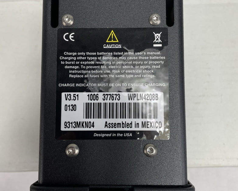 Motorola Impres Vehicular Car Rapid Charger NNTN7615C 377673 NNTN7616C