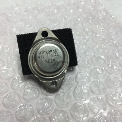 NOS MICROPAC 42055-0520 Voltage Regulator