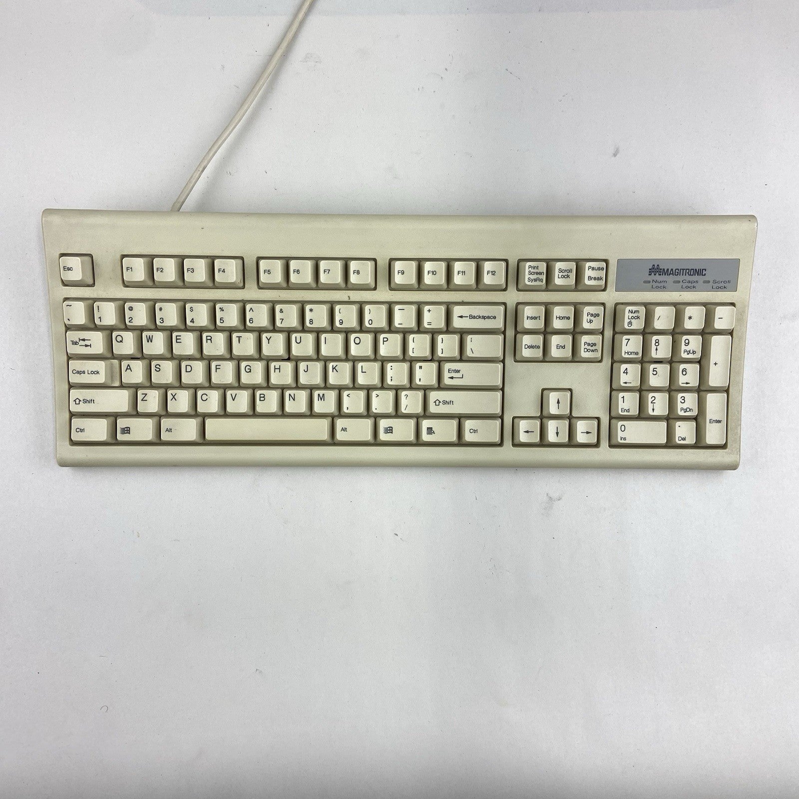 Dell AT101R PS/2 Keyboard Beige Vintage 5V 275 mA 267561