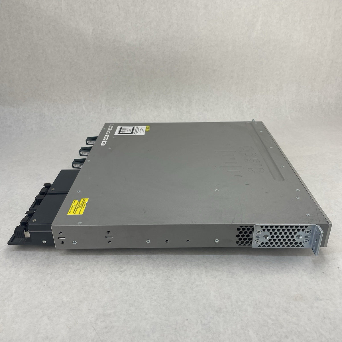 Cisco WS-C3850-48P-S 48-Port V06 PoE+ 2x PSU NM-4-10g Gigabit Switch - Tested6