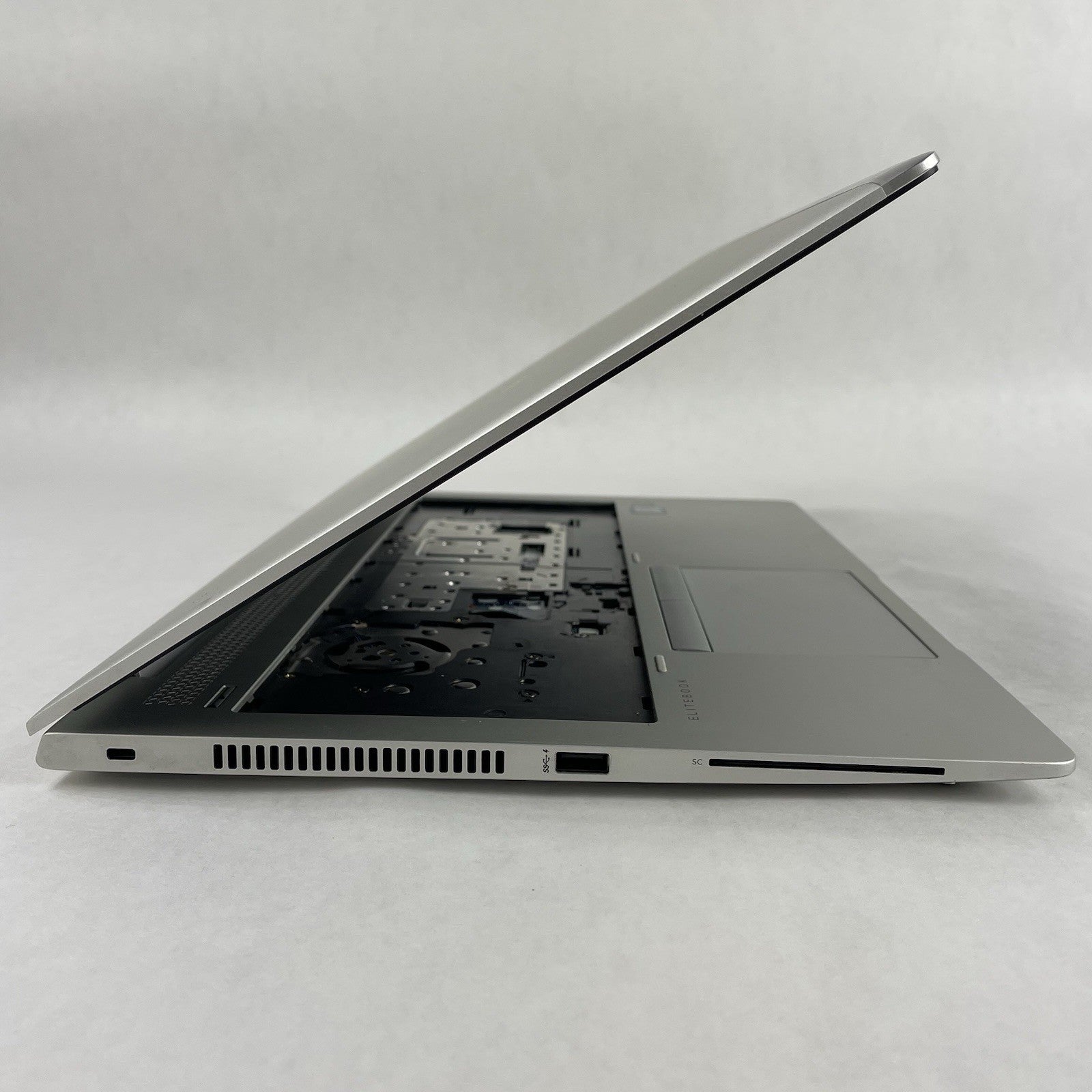 HP EliteBook 850 G6 15.6" i5-8365U 1.60 GHz 8 GB RAM No SSD/OS/AC - No Keyboard3