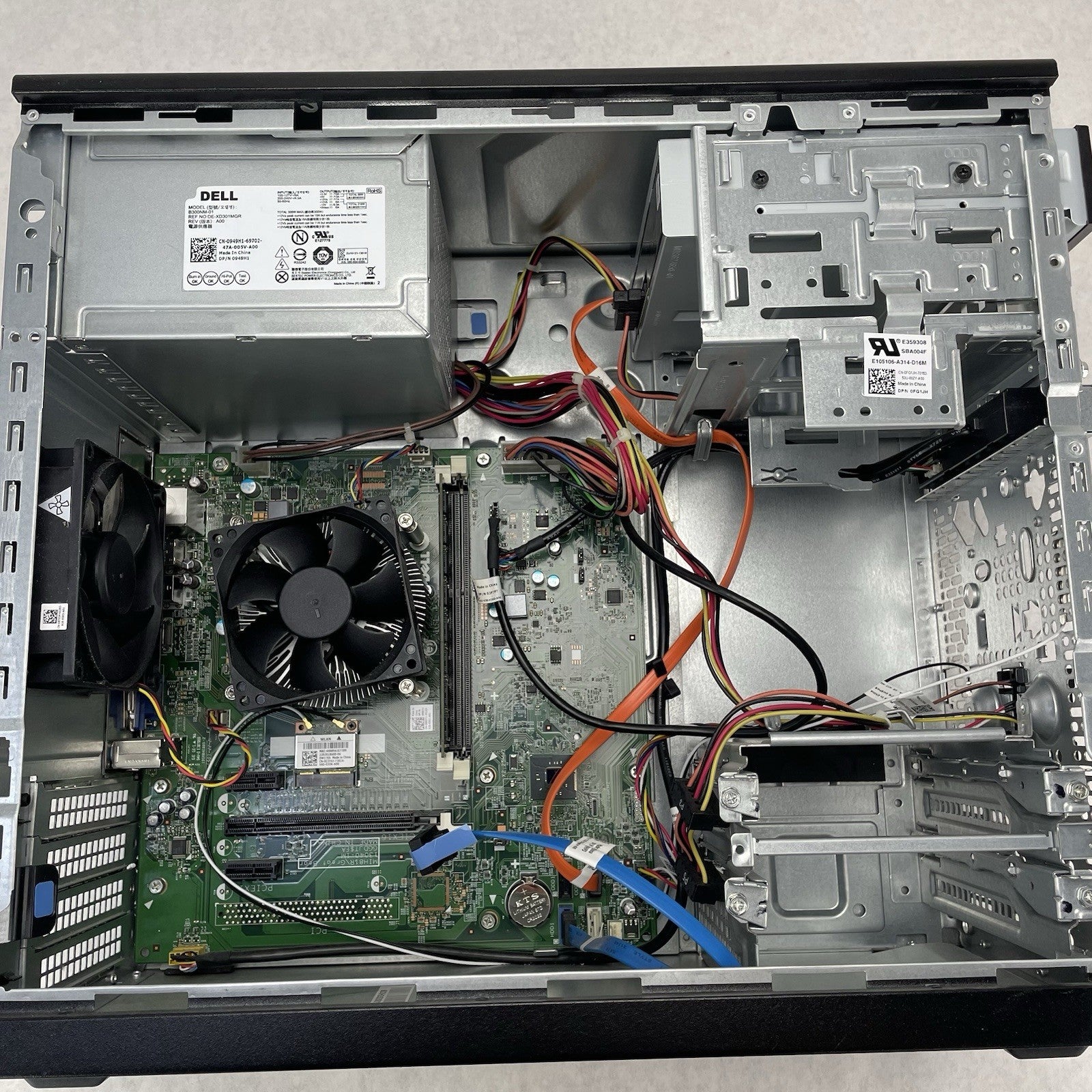 Dell Inspiron 3847 MT i5-4460 3.20 GHz 8 GB RAM No HDD/OS8