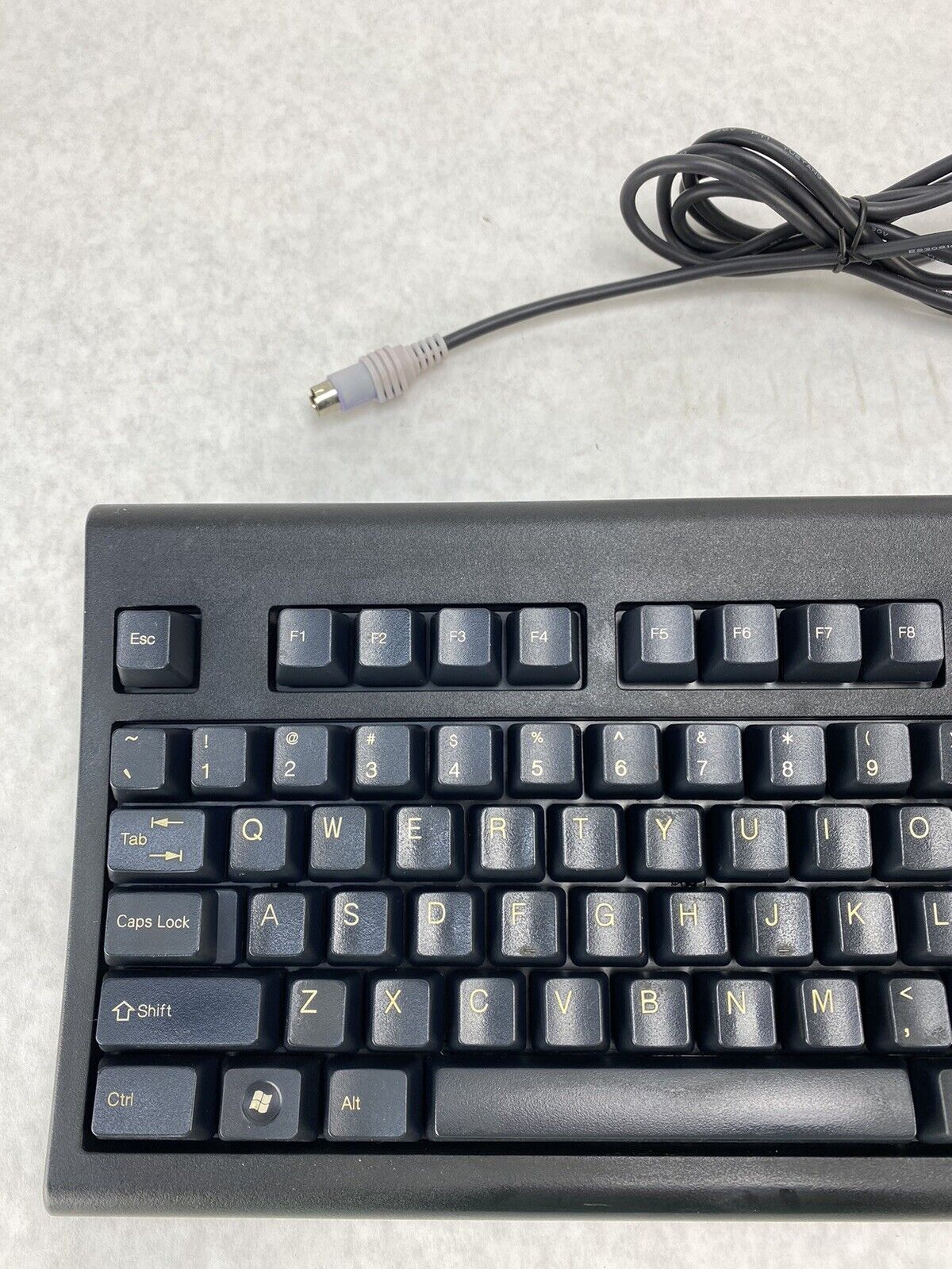 WYSE KB-3923 PS/2 Clacky Keys No Frills Keyboard Grade B