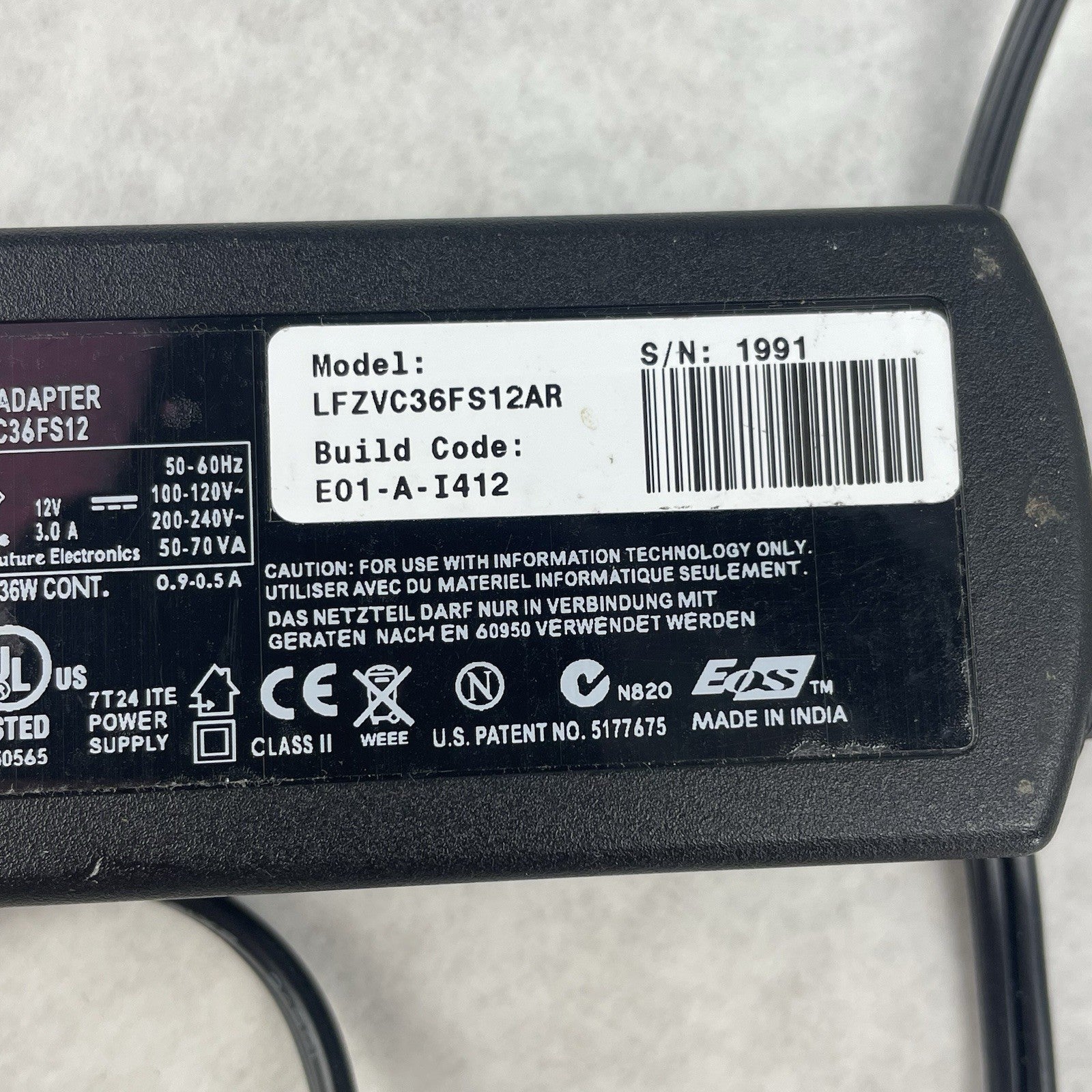 Abbott i-STAT 1 300 Handheld Analyzer With Base For Parts13