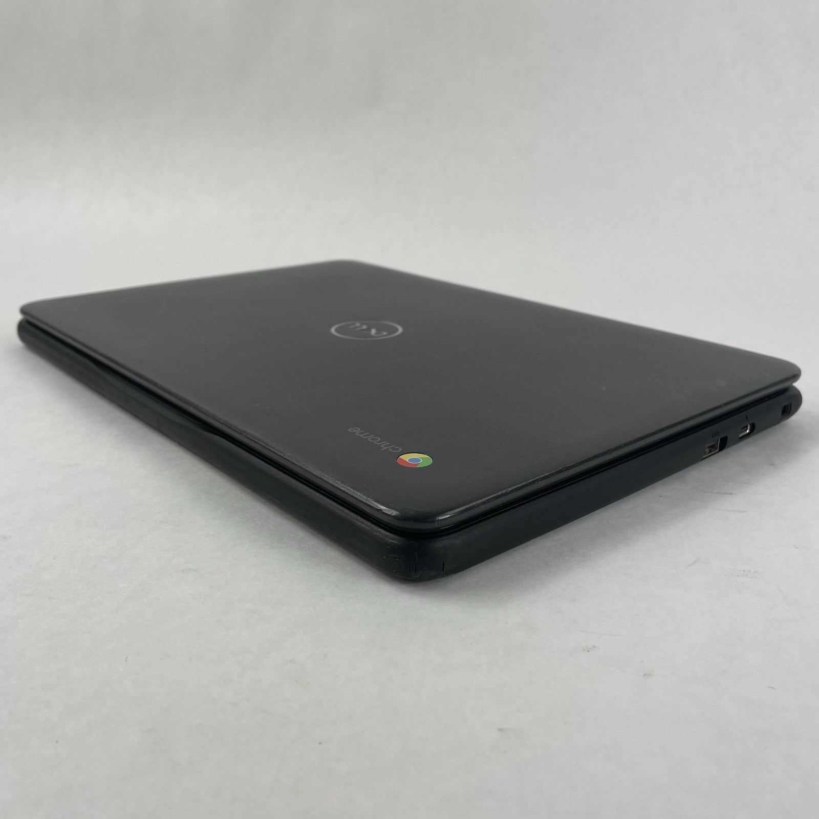 Dell ChromeBook 3100 11.6" Celeron N4020 1.10 GHz 4 GB RAM 16 GB Storage8