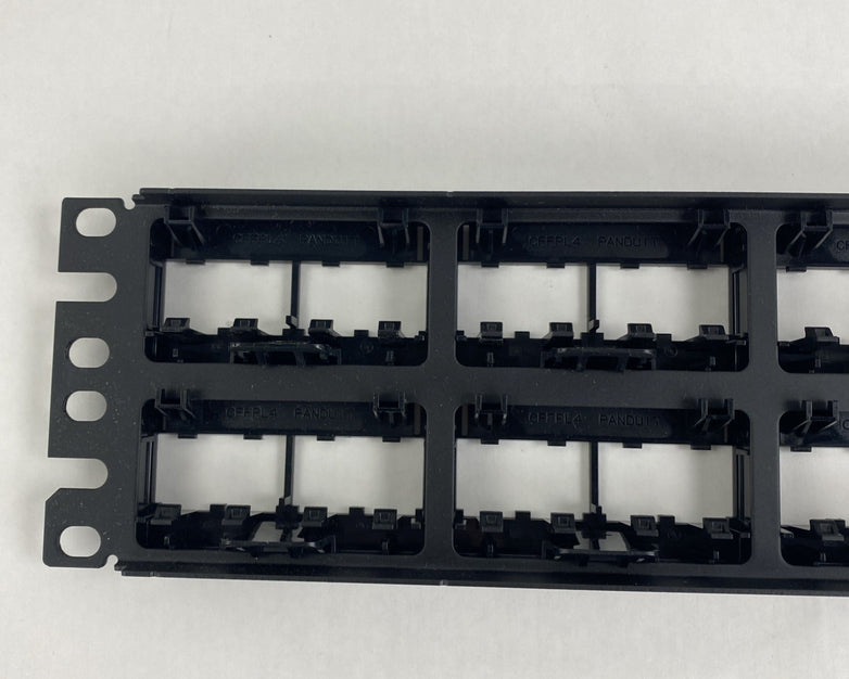 Panduit CPPL48WBLY Patch Panel Mini-Com Rack Mt 48 Port