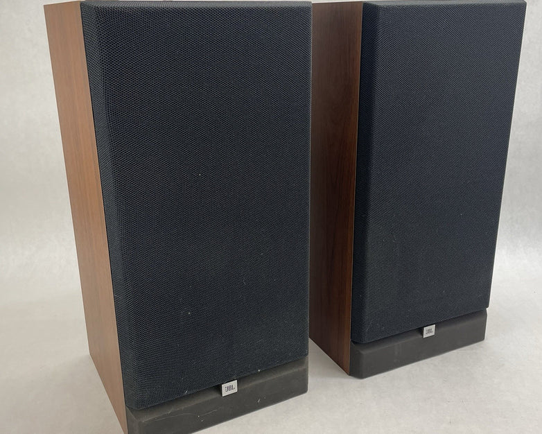 JBL P30 Large Bookshelf Speakers Tested