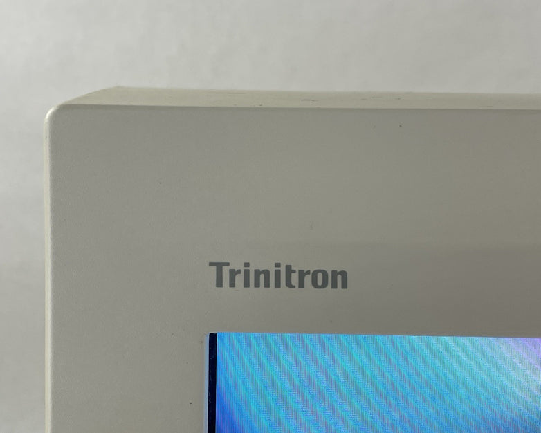 Dell UltraScan 18" P991 Flat Trinitron CRT Monitor