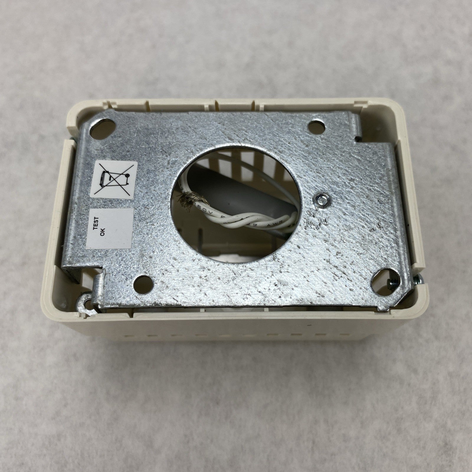 Johnson Controls TE-6314P-1 Wall Mount Temp. Sensor 1000 OHM Nickel Element8