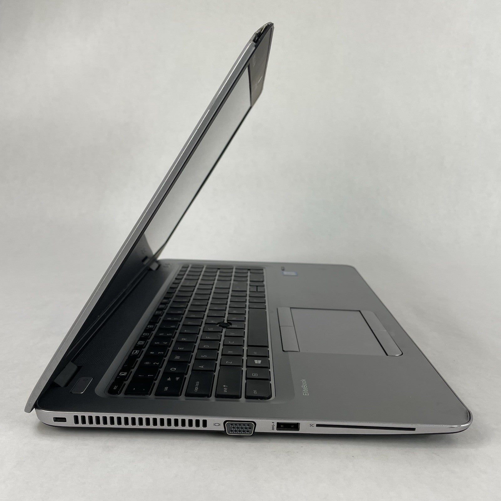 HP EliteBook 850 G4 15.6" i7-7600U 2.80 GHz 8 GB RAM No SSD/OS/AC - READ8