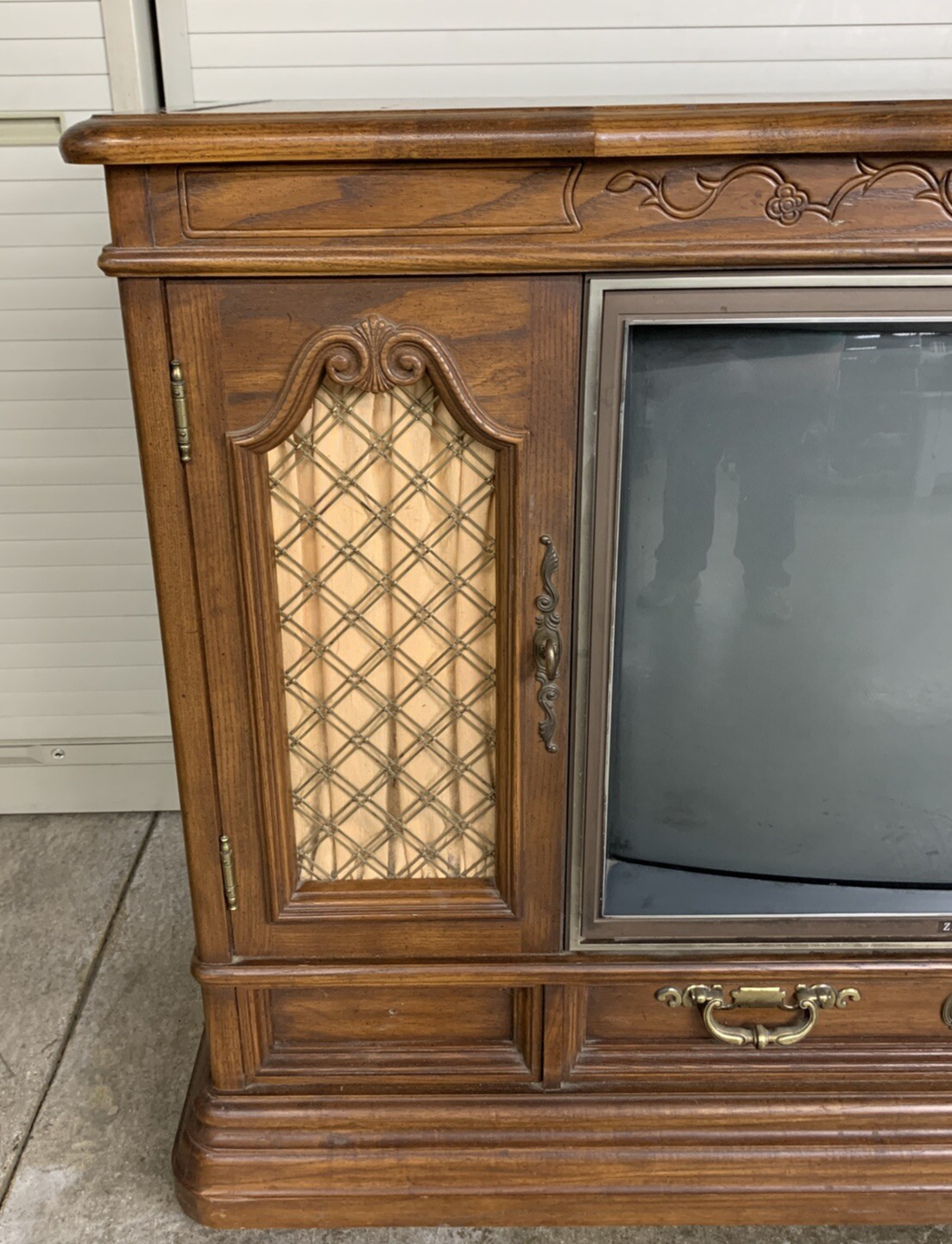 Zenith TV SB2777P 1985 Advanced System 3 Color Television Built in Speakers
