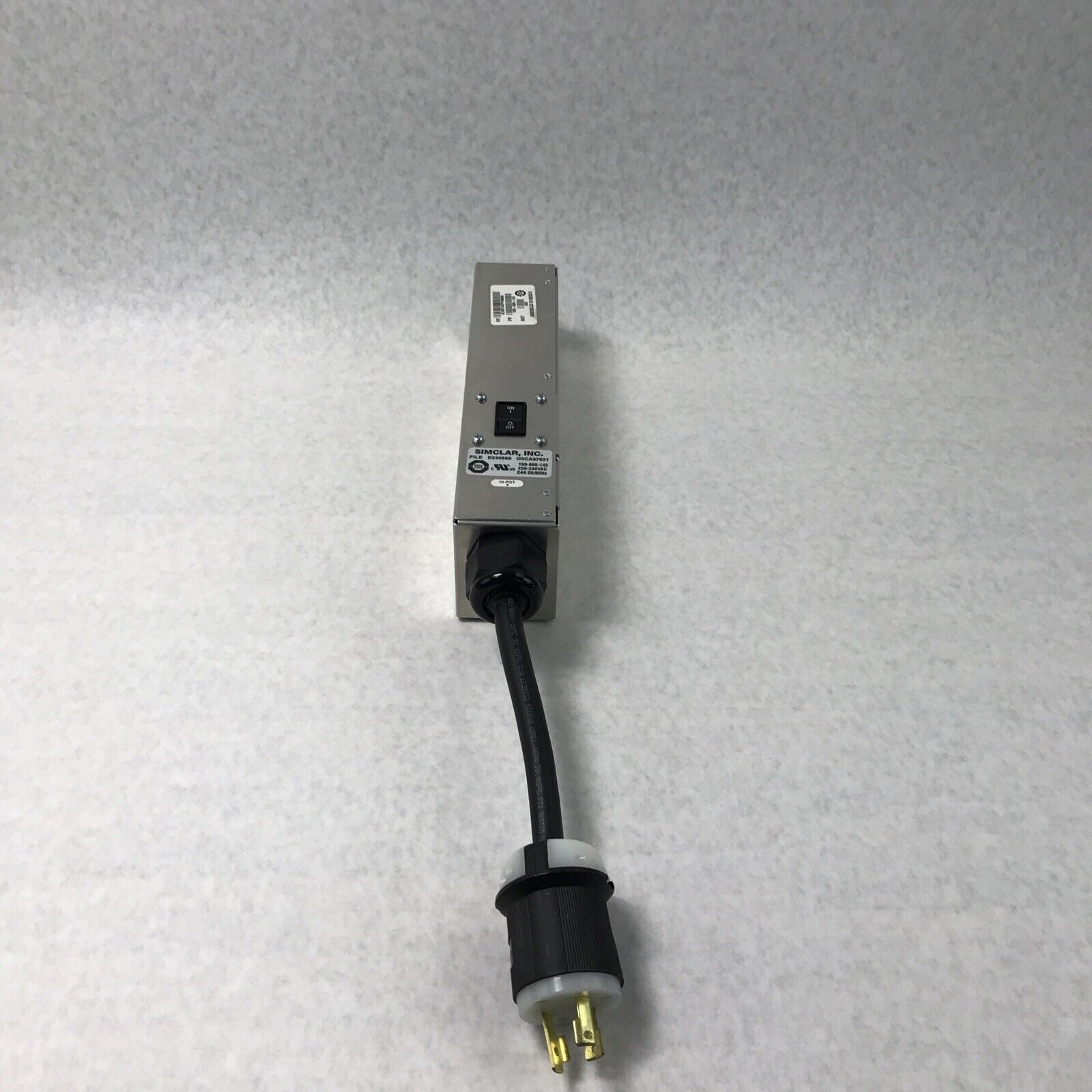 Simclar 100-885-142 E240869 Power Adapter