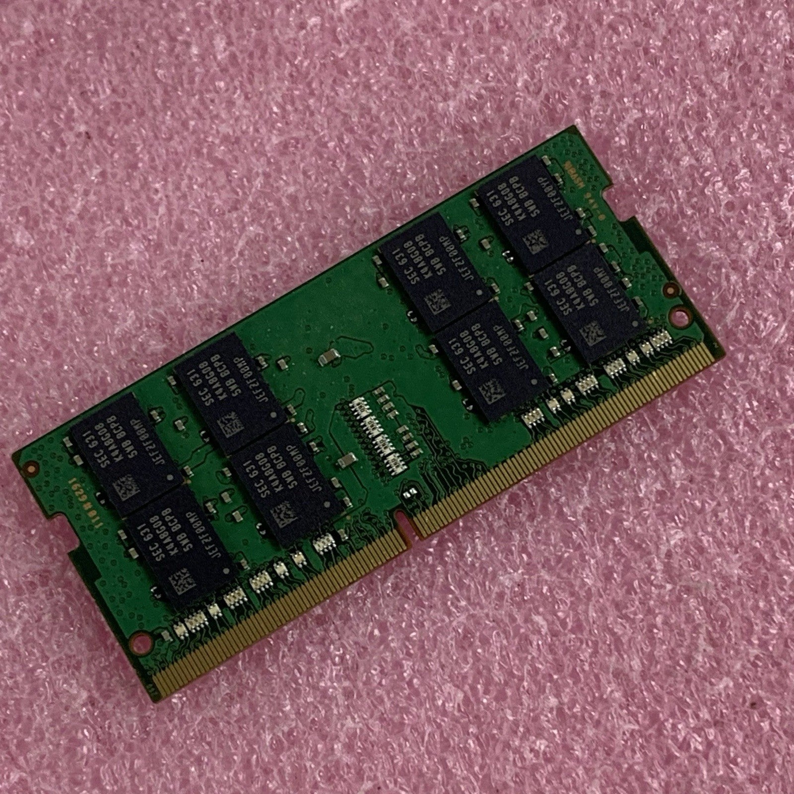 Samsung M471A2K43BB1-CPB 16 GB 2x8GB RAM DDR4 2133MHz Laptop Memory Ram4