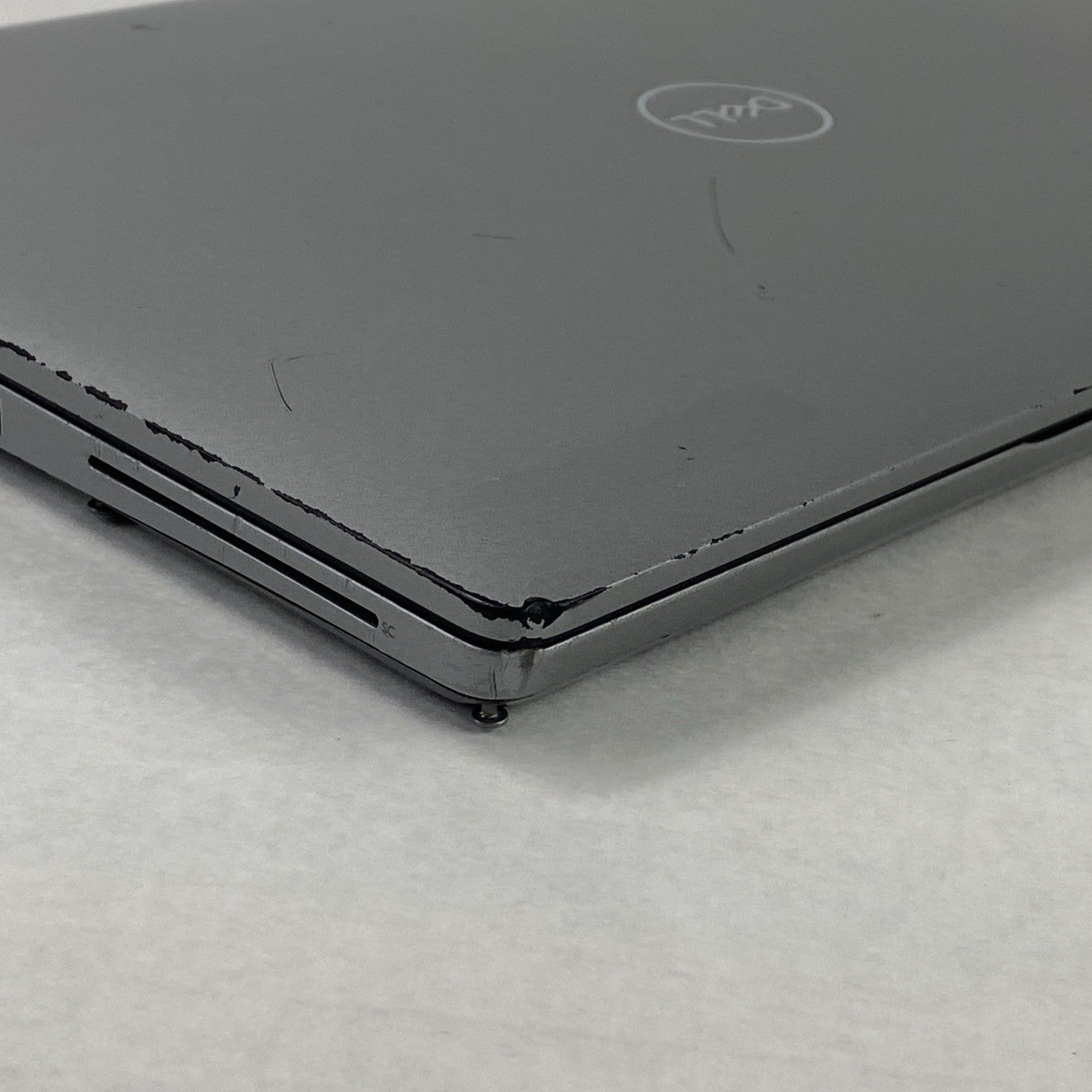 Dell Latitude 5410 Core i7-10610U 1.8GHz 16GB RAM 14.0" No Battery No SSD No OS
