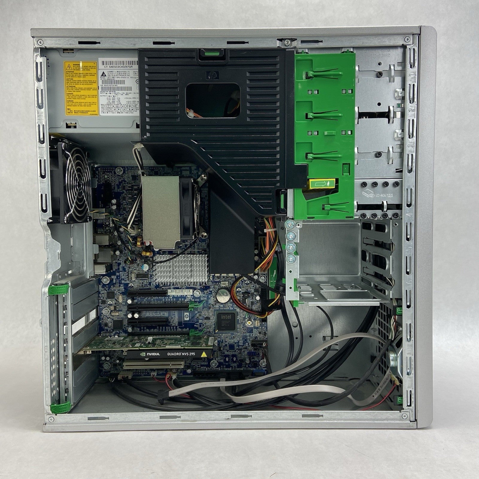 HP Z400 Workstation MT Intel Xeon W3502 2.4GHz 12GB RAM No HDDOS Quadro NVS 2958
